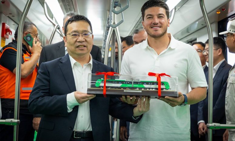 Pone en marcha Samuel García nuevos trenes para modernizar Línea 1 de Metro