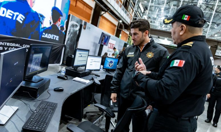 Destaca Samuel García unidades de la policía estatal en Expo Fuerza Civil