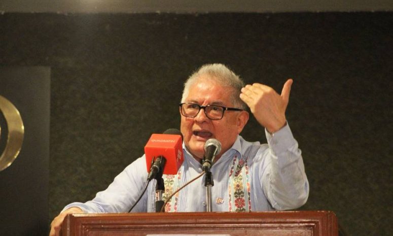 Anuncia García Davish universidad de periodismo y expansión de Quadratín