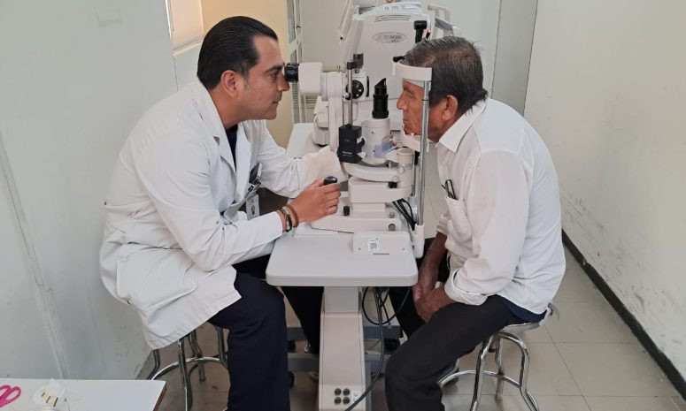 Alerta especialista del IMSS sobre padecimientos oftalmológicos por calor
