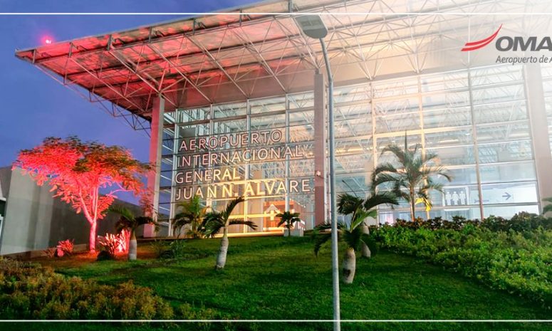 Suspende OMA vuelos y refuerza medidas por huracán Erick en Acapulco