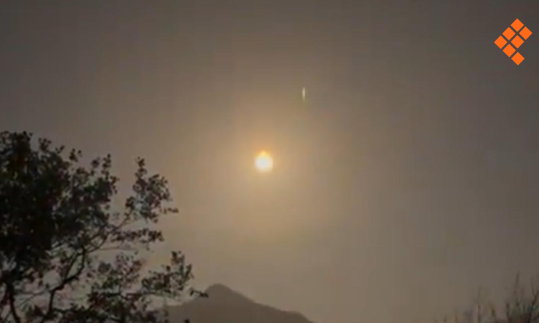 Ilumina bólido el cielo en NL: espectáculo astronómico despierta asombro