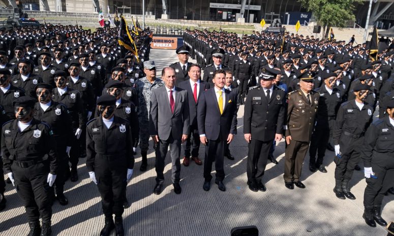 Encabeza Samuel García graduación de 363 cadetes de Fuerza Civil