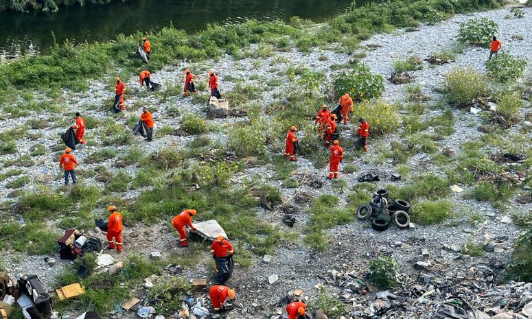 Ponen en marcha trabajos de limpieza en Las Sabinitas