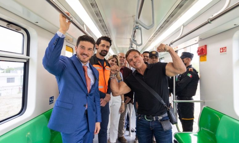 Encabeza Samuel García la puesta en servicio de 6 trenes