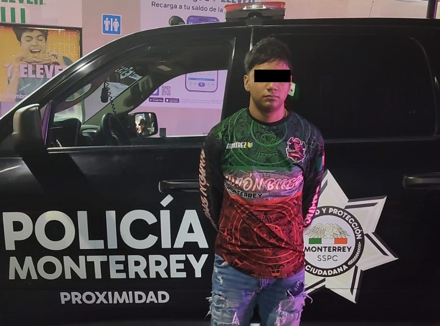 Cae joven que circulaba en motocicleta con reporte de robo en Monterrey ...