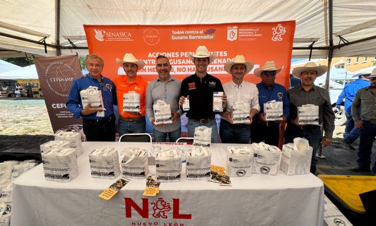 Entregan kits gratuitos contra gusano barrenador a ganaderos de NL