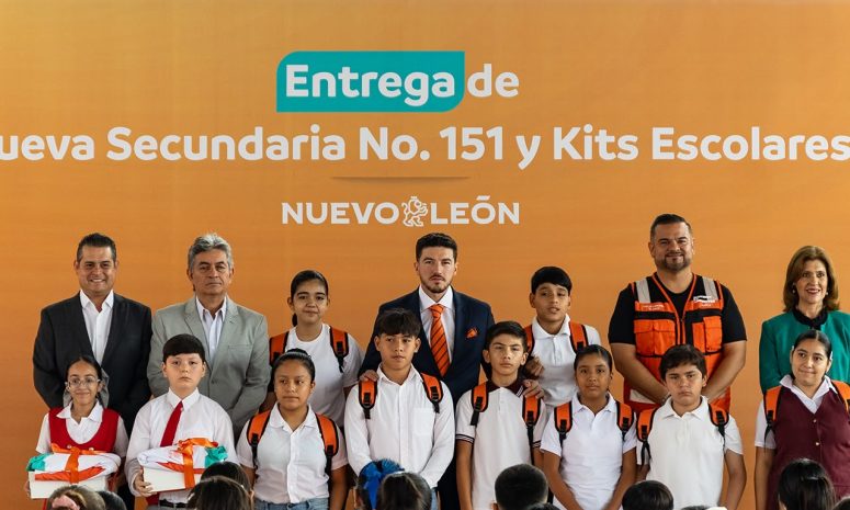 Inaugura Samuel García nueva secundaria en Cadereyta