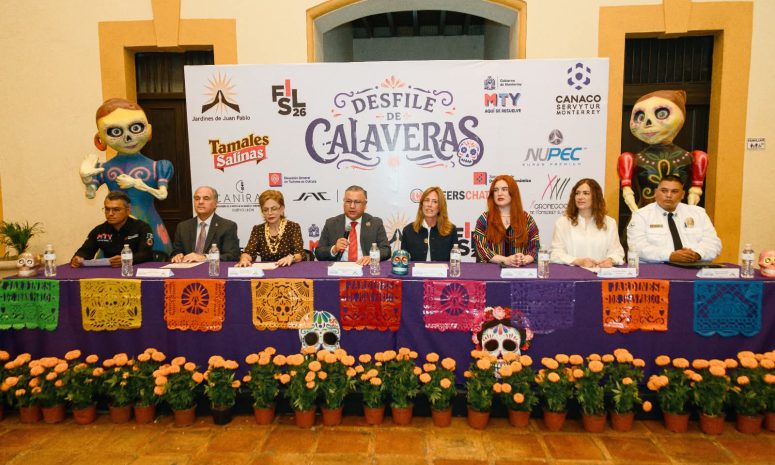 Alistan desfile de Día de Muertos con 80 comparsas en el Centro de Monterrey