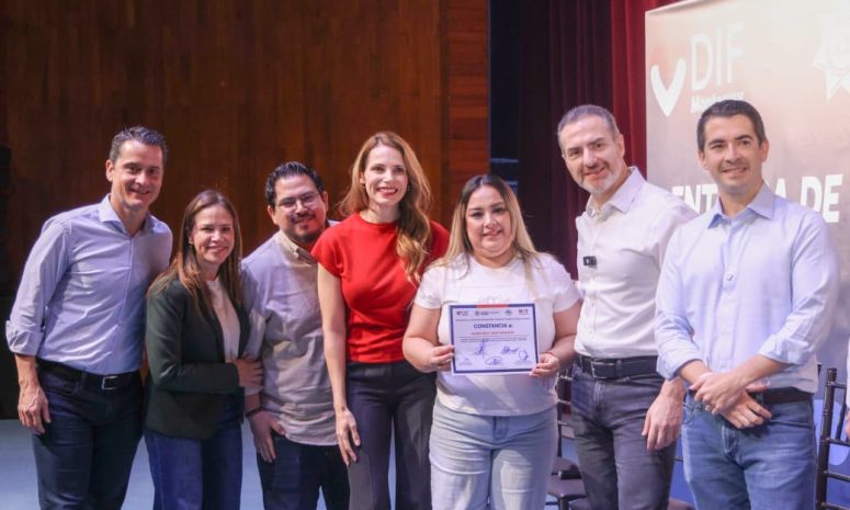 Beneficia Monterrey a 3 mil 500 personas con curso gratuito para aprender a manejar